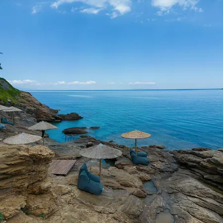 B&B Faros View Koinira