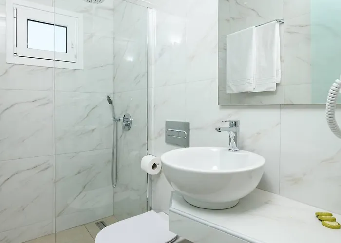 Faros View Oda ve Kahvaltı