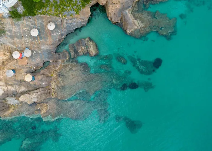 Faros View Oda ve Kahvaltı 4*